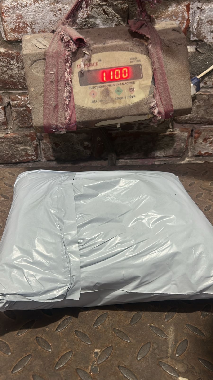 Premium Glace Cotton Elastic Fitted Double Bedsheet With Two Pillow Case